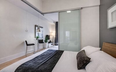 Toronto Icon Suites - CN Tower Downtown