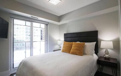 Skyline Suites - Next to MTCC, ACC & CN Tower
