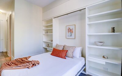 Skyline Suites - Next to MTCC, ACC & CN Tower
