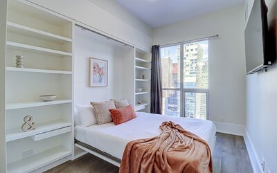 Skyline Suites - Next to MTCC, ACC & CN Tower