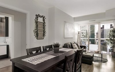 Skyline Suites - Next to MTCC, ACC & CN Tower