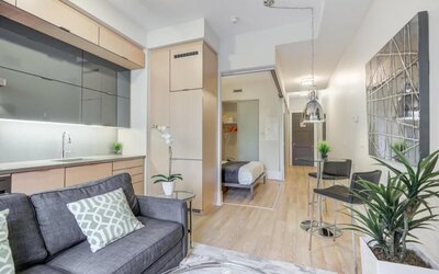 Skyline Suites - Next to MTCC, ACC & CN Tower