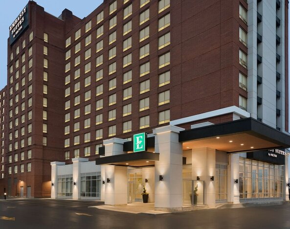 Embassy Suites by Hilton Toronto Airport