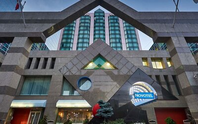 Novotel Toronto North York