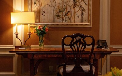 Windsor Arms Hotel