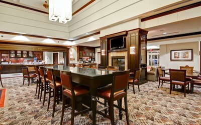 Homewood Suites by Hilton Toronto Airport Corporate Centre