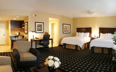 Homewood Suites by Hilton Toronto Airport Corporate Centre