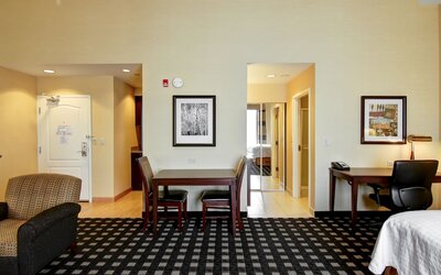 Homewood Suites by Hilton Toronto Airport Corporate Centre