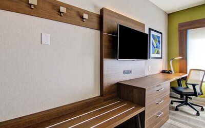 Holiday Inn Express Hotel & Suites Toronto - Markham by IHG