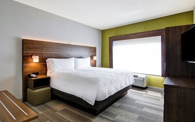 Holiday Inn Express Hotel & Suites Toronto - Markham by IHG
