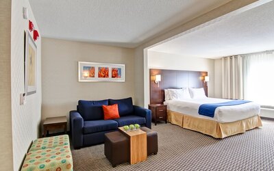 Holiday Inn Express Hotel & Suites Toronto - Markham by IHG