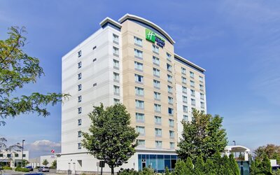 Holiday Inn Express Hotel & Suites Toronto - Markham by IHG