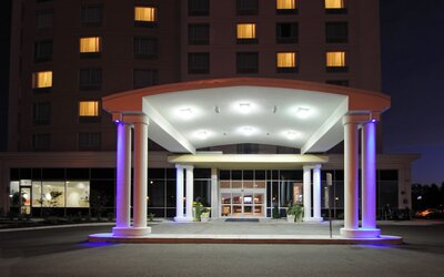 Holiday Inn Express Hotel & Suites Toronto - Markham by IHG