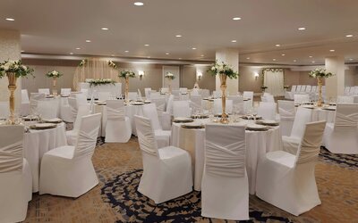 Sheraton Parkway Toronto North Hotel & Suites