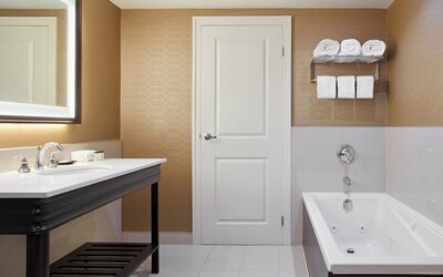 Sheraton Parkway Toronto North Hotel & Suites