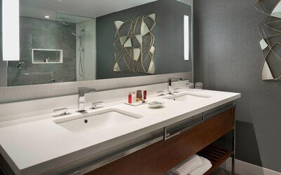 Toronto Marriott City Centre Hotel