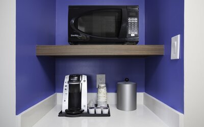 Holiday Inn Express & Suites Mississauga-Toronto Southwest by IHG