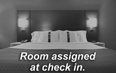 Holiday Inn Express & Suites Mississauga-Toronto Southwest by IHG