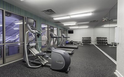 Holiday Inn Express & Suites Mississauga-Toronto Southwest by IHG