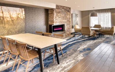 Fairfield Inn and Suites by Marriott Toronto Brampton