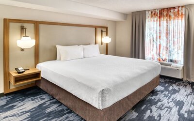 Fairfield Inn and Suites by Marriott Toronto Brampton
