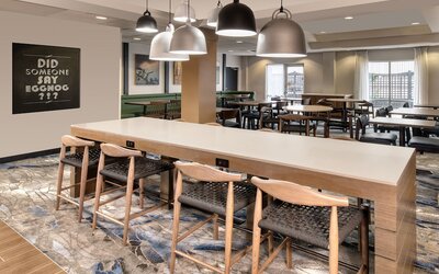 Fairfield Inn and Suites by Marriott Toronto Brampton