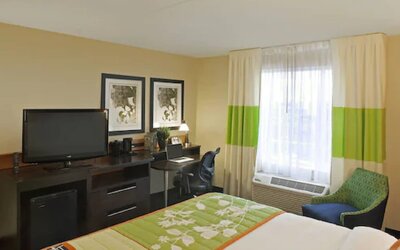 Fairfield Inn & Suites by Marriott Toronto Mississauga