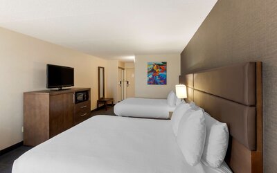 Best Western Plus Toronto Airport Hotel