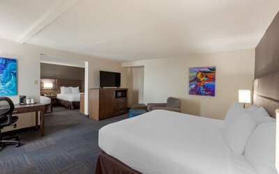 Best Western Plus Toronto Airport Hotel