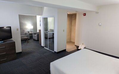 Best Western Plus Toronto Airport Hotel