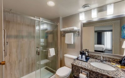 Best Western Plus Toronto Airport Hotel