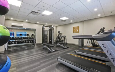 Four Points by Sheraton Toronto Mississauga