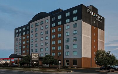 Four Points by Sheraton Toronto Mississauga