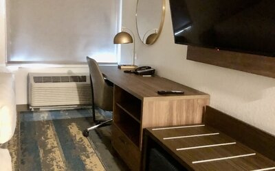La Quinta Inn & Suites by Wyndham Denver Parker