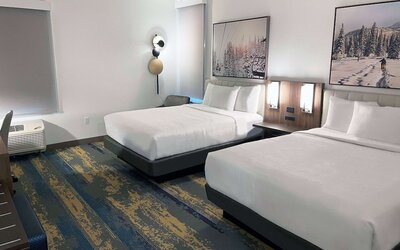 La Quinta Inn & Suites by Wyndham Denver Parker