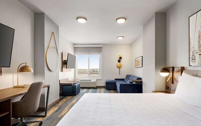 La Quinta Inn & Suites by Wyndham Denver Parker