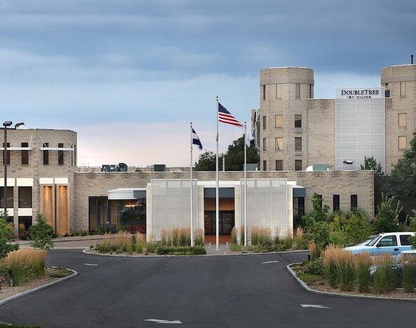 DoubleTree by Hilton Denver - Thornton