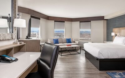DoubleTree by Hilton Denver - Thornton