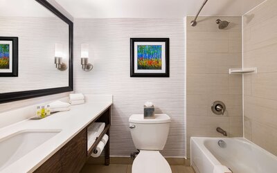 DoubleTree by Hilton Denver - Thornton
