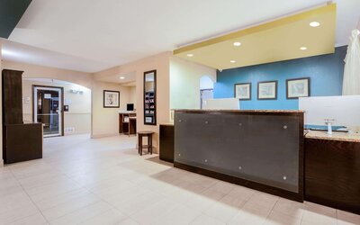 Baymont by Wyndham Henderson Northeast Denver
