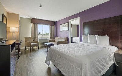Baymont by Wyndham Henderson Northeast Denver