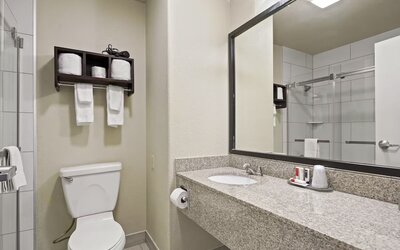 Baymont by Wyndham Henderson Northeast Denver