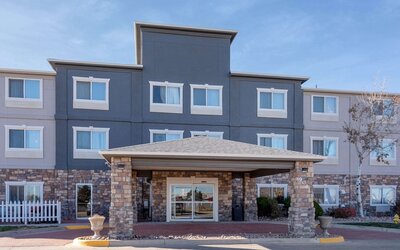 Baymont by Wyndham Henderson Northeast Denver