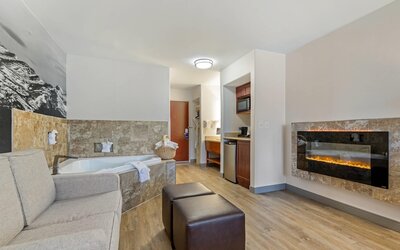 Comfort Suites Golden West on Evergreen Parkway