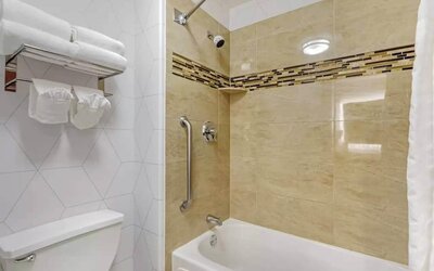Comfort Suites Golden West on Evergreen Parkway