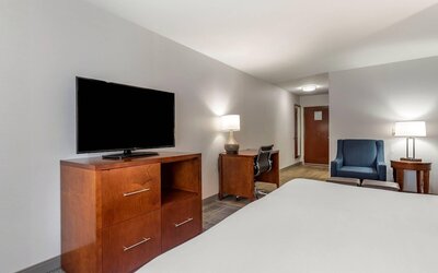 Comfort Suites Golden West on Evergreen Parkway