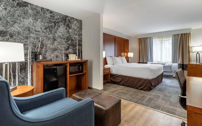 Comfort Suites Golden West on Evergreen Parkway