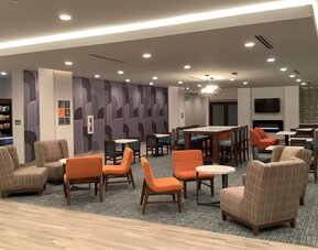 La Quinta Inn & Suites by Wyndham Littleton/Red Rocks