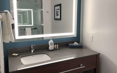 La Quinta Inn & Suites by Wyndham Littleton/Red Rocks