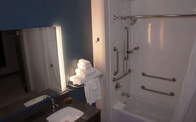 La Quinta Inn & Suites by Wyndham Littleton/Red Rocks